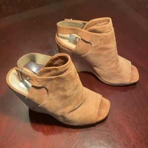 Dolce Vita Wedge Peep Toe Suede Shoes